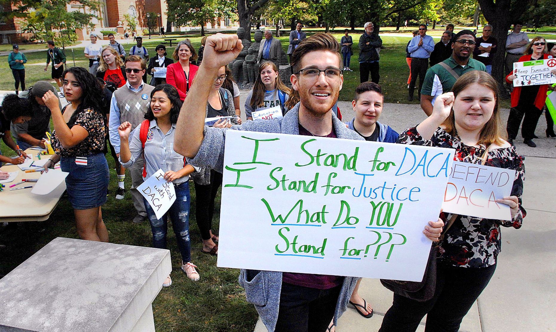 IWU students, faculty support DACA